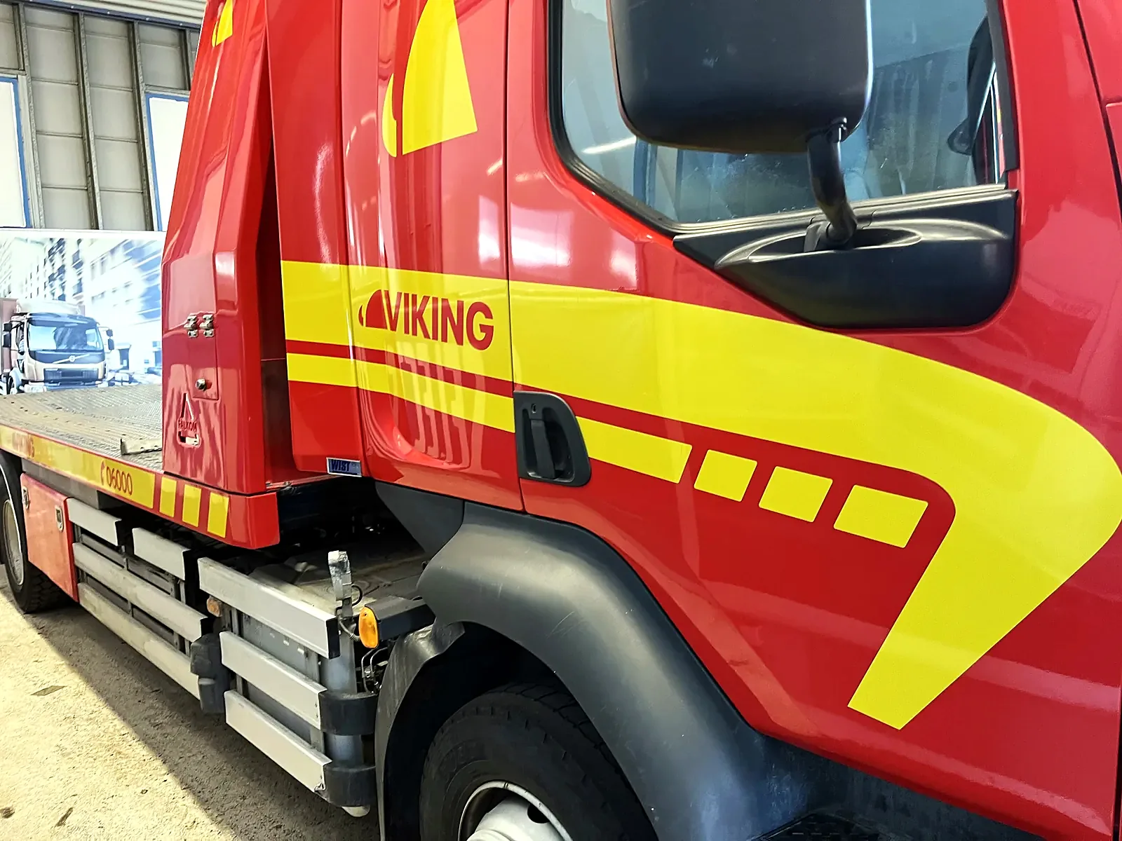 Detalj av Viking-dekor på førerhuset