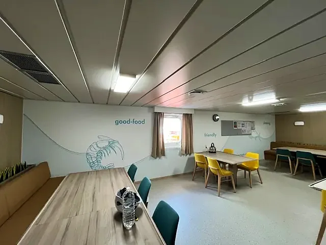Spiserom med veggdekor