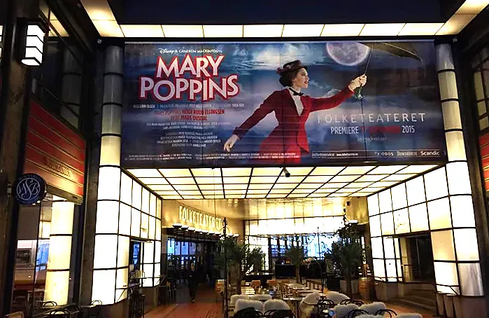 Banner for Mary Poppins på teater