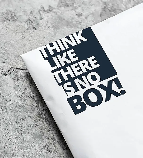 Trykksak med Think like there is no box